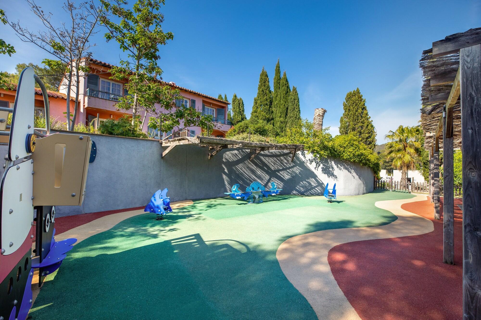 Sowell Hotels La Plage Saint-Raphaël 외부 사진