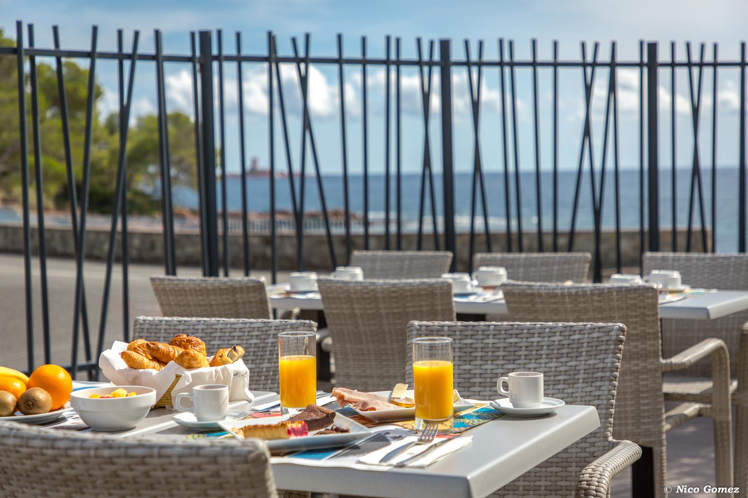 Sowell Hotels La Plage Saint-Raphaël 외부 사진